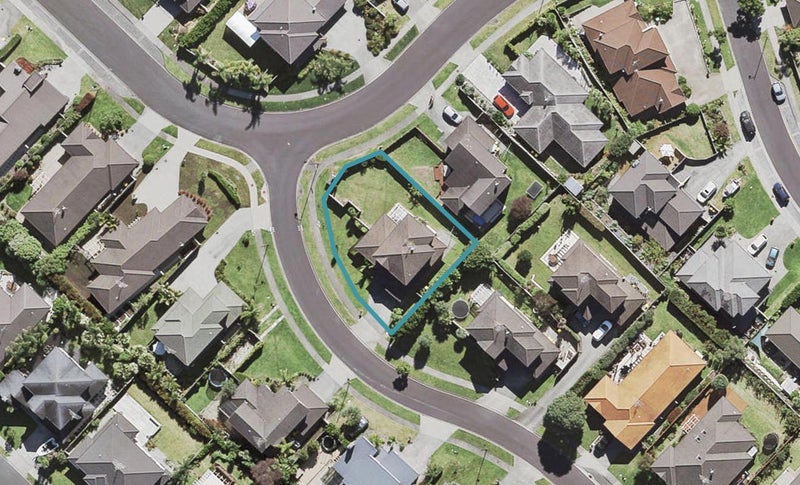 2 Mary Forgham Drive, Greenhithe, Auckland - Carousel 1