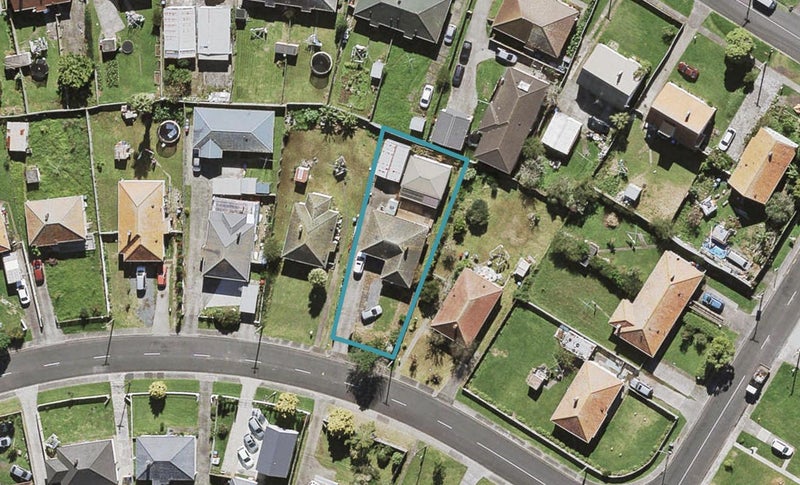 5 Parkinson Avenue, Wesley, Auckland - Carousel 1