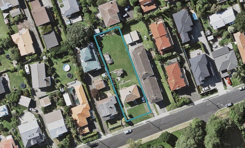 10 Ngataringa Road, Devonport, Auckland - Carousel 1
