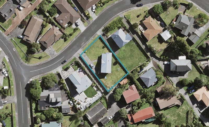 7 Miriam Corban Heights, Henderson, Auckland - Carousel 1