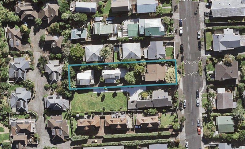 22 Mahara Avenue, Birkenhead, Auckland - Carousel 1