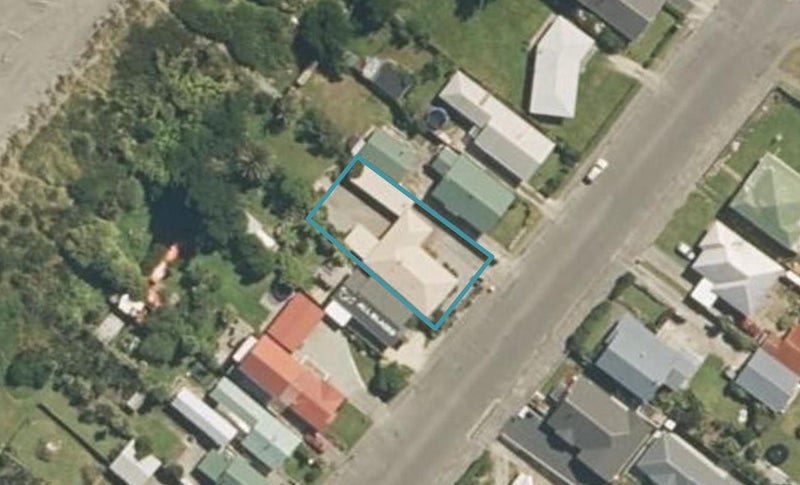 189 Revell Street, Hokitika - Carousel 1