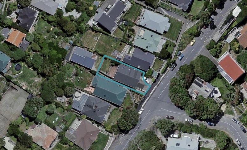 8 Hataitai Road, Hataitai, Wellington - Carousel 1