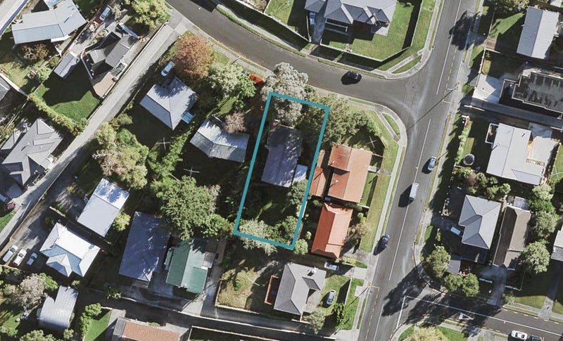 4 Oriana Avenue, Lynfield, Auckland - Carousel 1