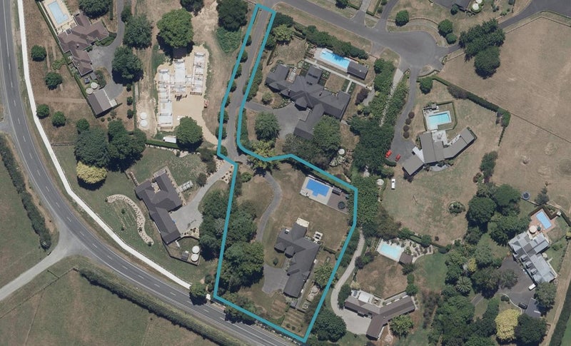 14B Parklea Drive, Tamahere, Hamilton - Carousel 1