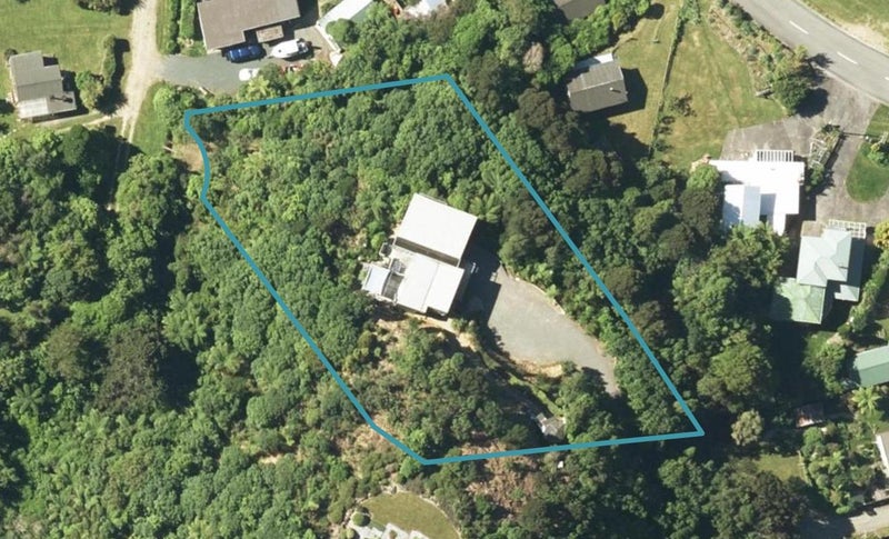 8 Old Mill Road, Ōkiwi Bay - Carousel 1