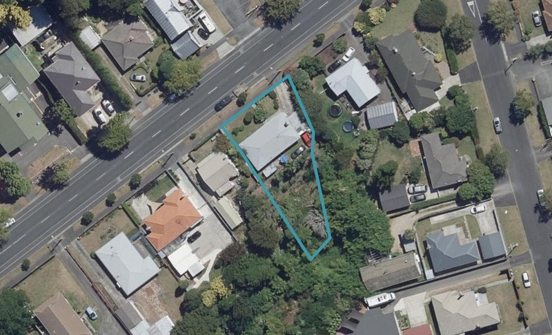 67 Maeroa Road, Maeroa, Hamilton - Carousel 1