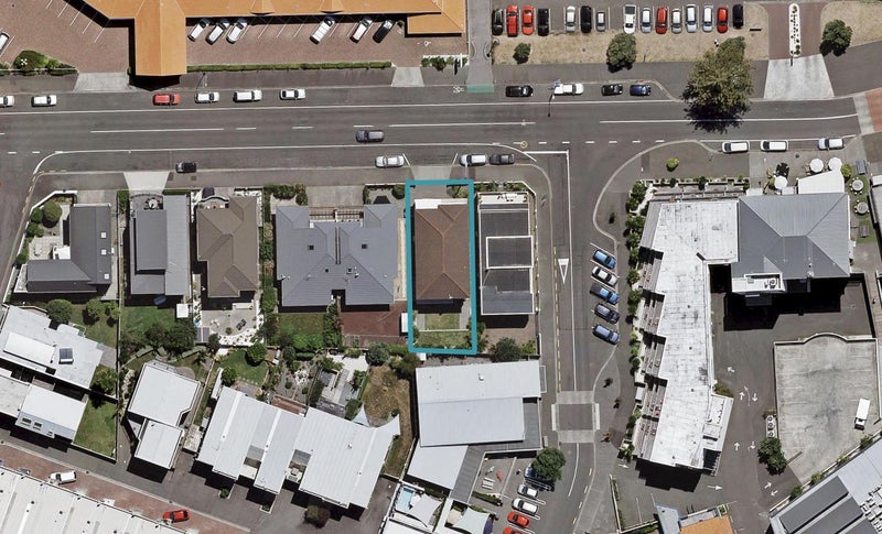 77 Nelson Quay, Ahuriri, Napier - Carousel 1