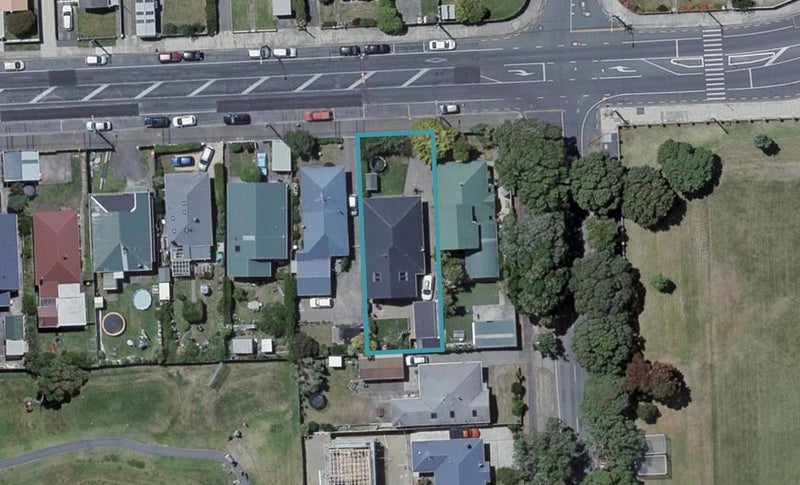 464 Broadway, Miramar, Wellington - Carousel 1