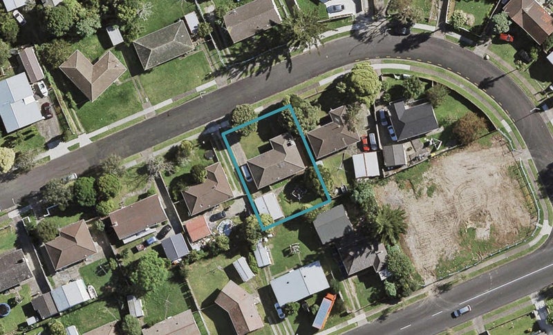 8 Bedlington Avenue, Manurewa, Auckland - Carousel 1
