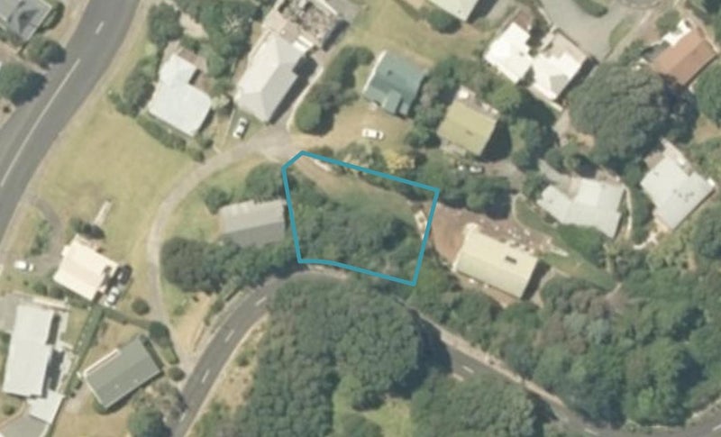327 Onemana Drive, Onemana - Carousel 1