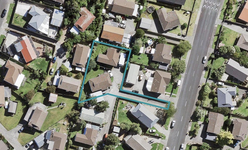 2/45 Solar Road, Glen Eden, Auckland - Carousel 1