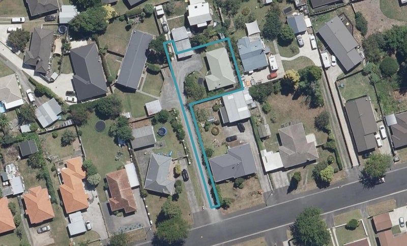 39 Tranmere Road, Fairfield, Hamilton - Carousel 1
