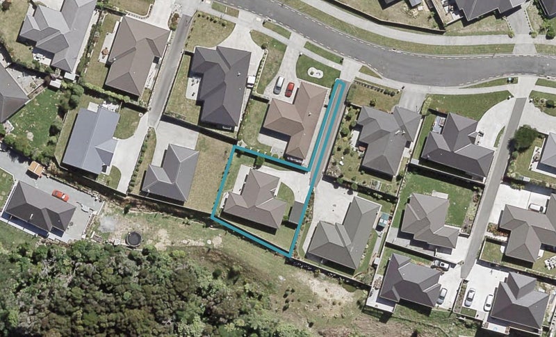 44 Sunstone Crescent, Brown Owl, Upper Hutt - Carousel 1