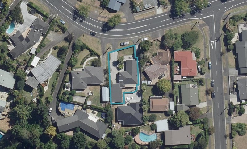 1/36 Comries Road, Chartwell, Hamilton - Carousel 1