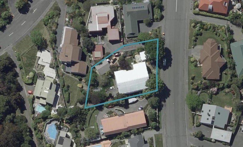 26 Ravensdale Rise, Westmorland, Christchurch - Carousel 1