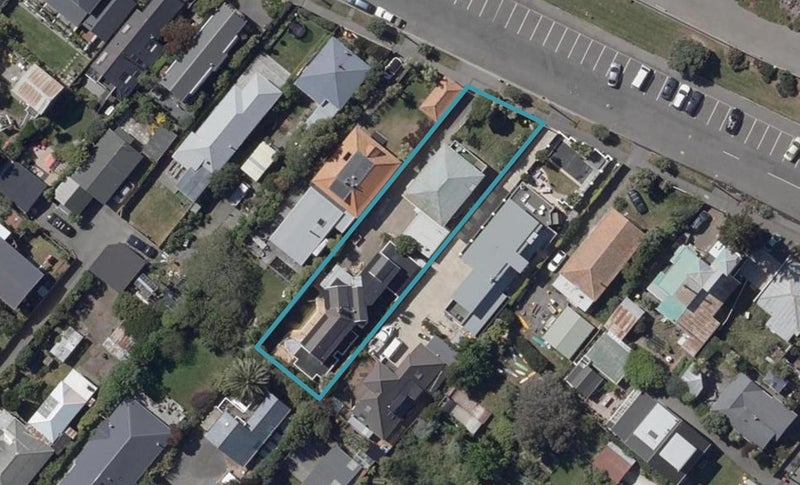 2/124 Esplanade, Sumner, Christchurch - Carousel 1
