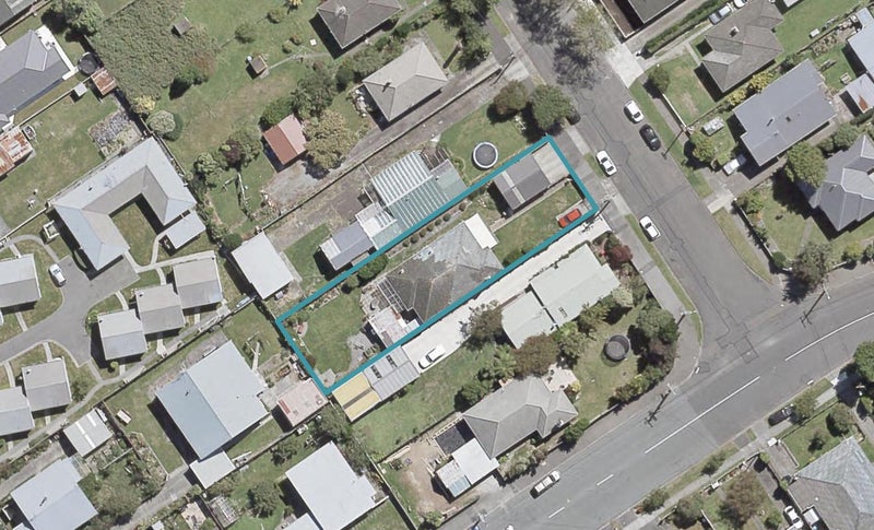 34 Bristol Street, Trentham, Upper Hutt - Carousel 1