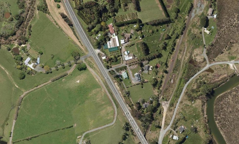 1281 State Highway 1, Oakleigh, Whangarei - Carousel 1