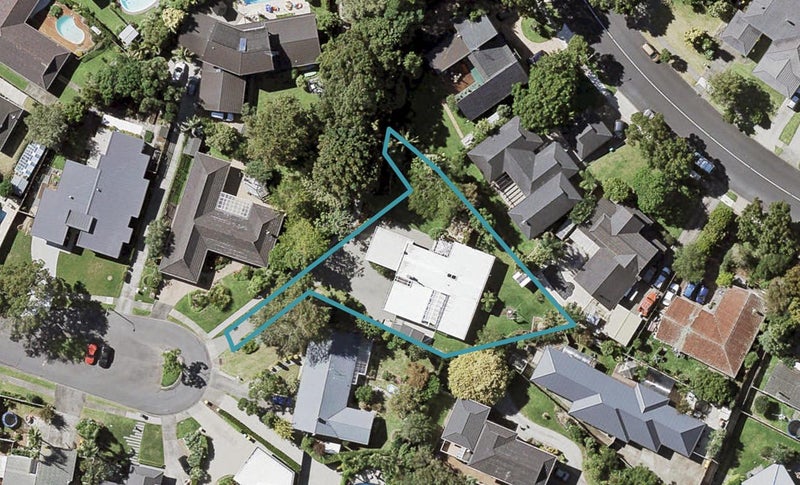 10 Holly Way, Sunnyhills, Auckland - Carousel 1