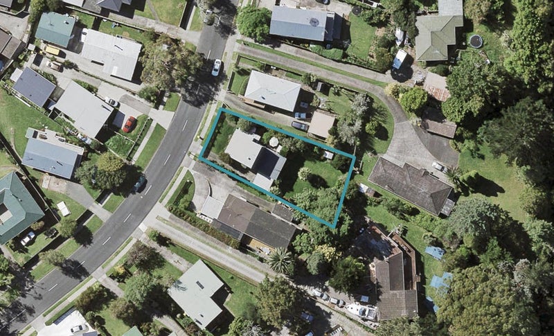 110 Ennis Avenue, Pakuranga Heights, Auckland - Carousel 1