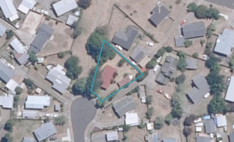 4 Ryan Place, Richmond Heights, Taupo - Carousel 1