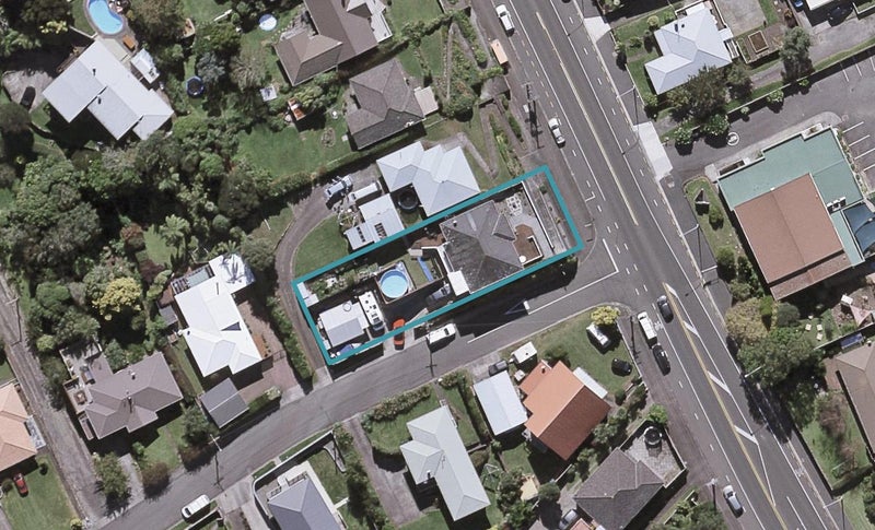 94 Mangorei Road, Strandon, New Plymouth - Carousel 1