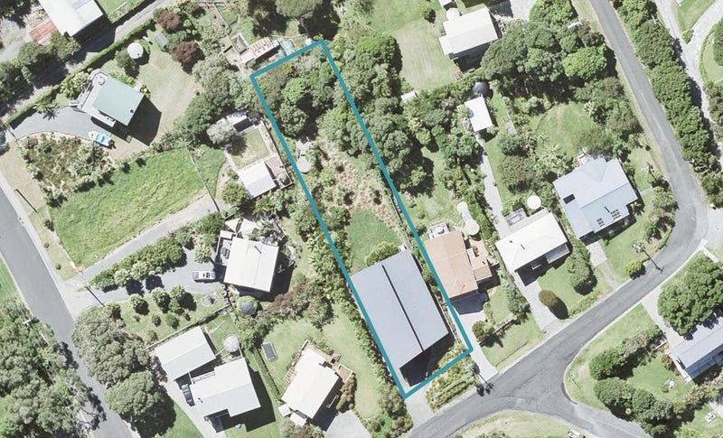 26 Kendale Drive, Leigh, Leigh - Carousel 1