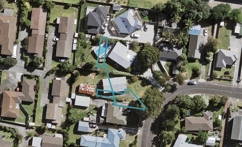 16/51 Te Kanawa Crescent, Henderson, Auckland - Carousel 1