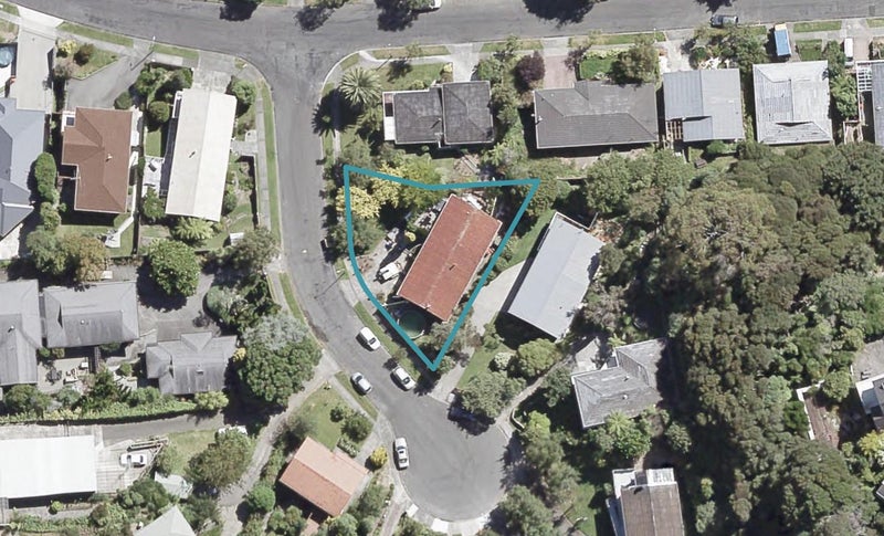2 Chanel Grove, Waterloo, Lower Hutt - Carousel 1