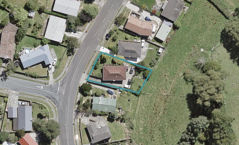 62 Norana Road, Timberlea, Upper Hutt - Carousel 1
