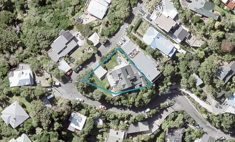 52 Ferry Road, Days Bay, Lower Hutt - Carousel 1