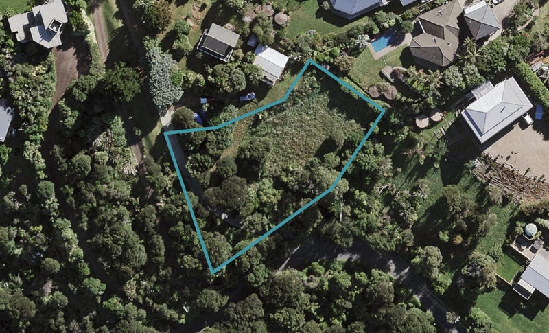 50A View Road, Ostend, Waiheke Island - Carousel 1