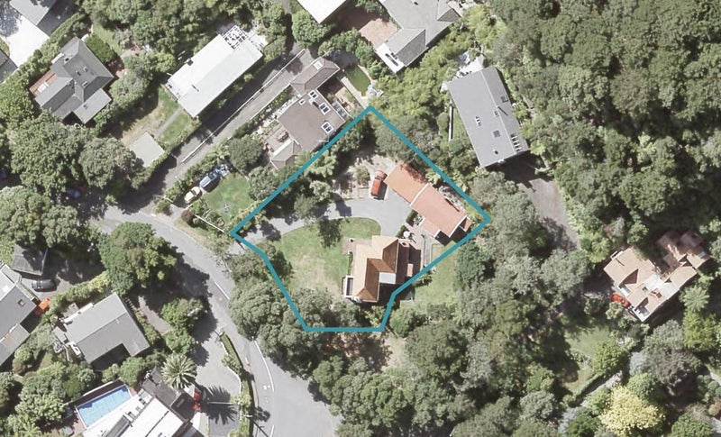 25 Walter Road, Lowry Bay, Lower Hutt - Carousel 1