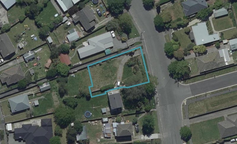 23 Brookside Terrace, Bryndwr, Christchurch - Carousel 1