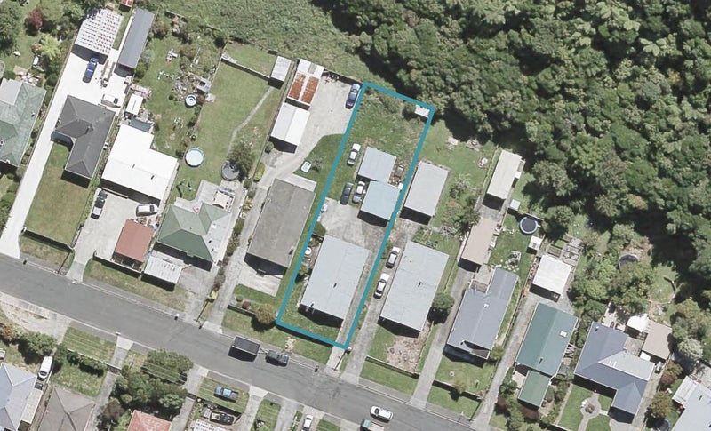 69 Gillespies Road, Birchville, Upper Hutt - Carousel 1