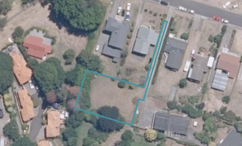 10 Mapou Road, Rainbow Point, Taupo - Carousel 1