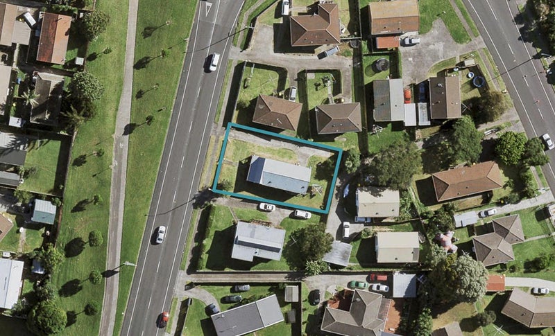 298 Weymouth Road, Clendon Park, Auckland - Carousel 1