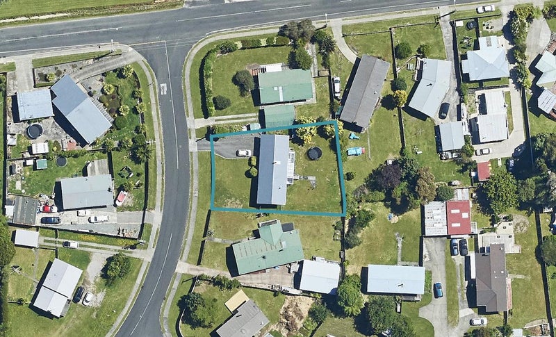 4 Collie Drive, Pukehangi, Rotorua - Carousel 1