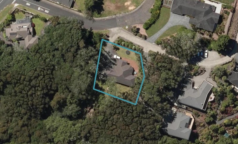 8 Louisa Lane, Kamo, Whangarei - Carousel 1