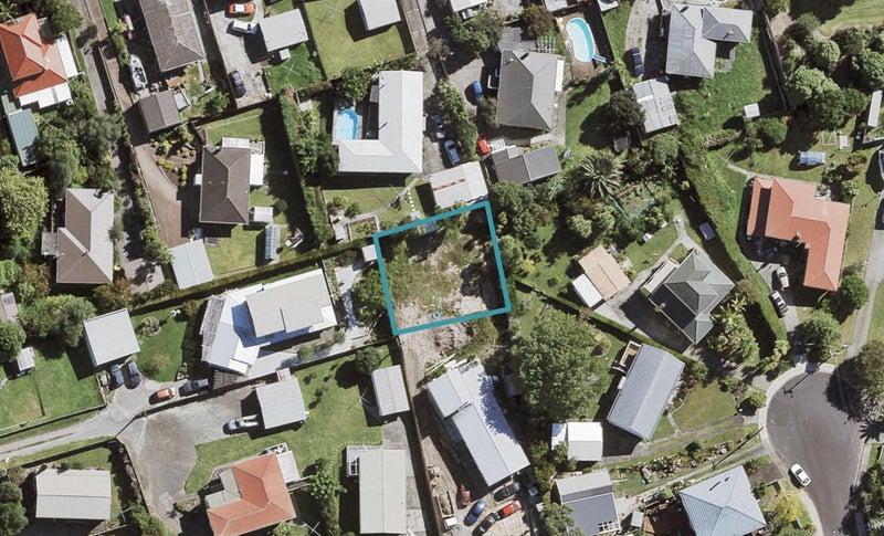 130D View Road, Sunnyvale, Auckland - Carousel 1