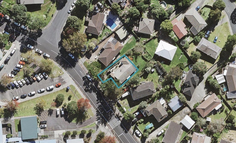 67 Bayview Road, Bayview, Auckland - Carousel 1