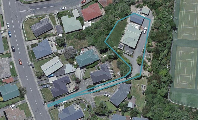7 Bronwyn Way, Paparangi, Wellington - Carousel 1