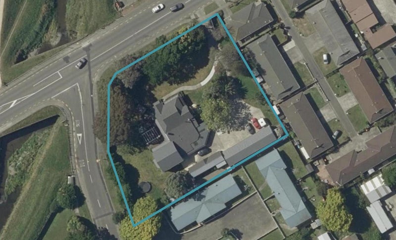 360 Tremaine Avenue, Takaro, Palmerston North - Carousel 1
