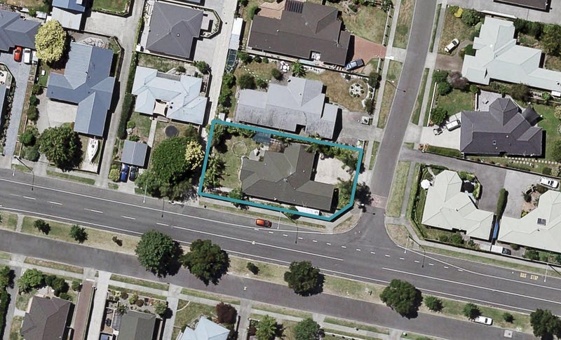 1 Jacaranda Place, Greenmeadows, Napier - Carousel 1