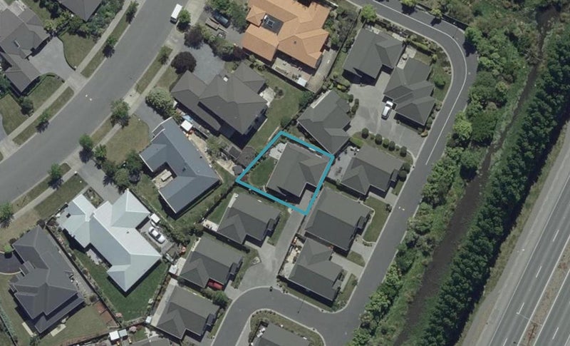 7 Northwood Villas, Northwood, Christchurch - Carousel 1