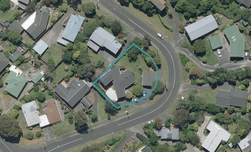 9 Bristow Street, Saint Johns Hill, Whanganui - Carousel 1