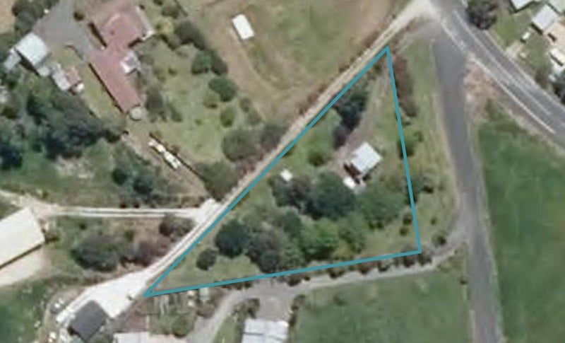 2 Dem Street, Pahi, Paparoa - Carousel 1