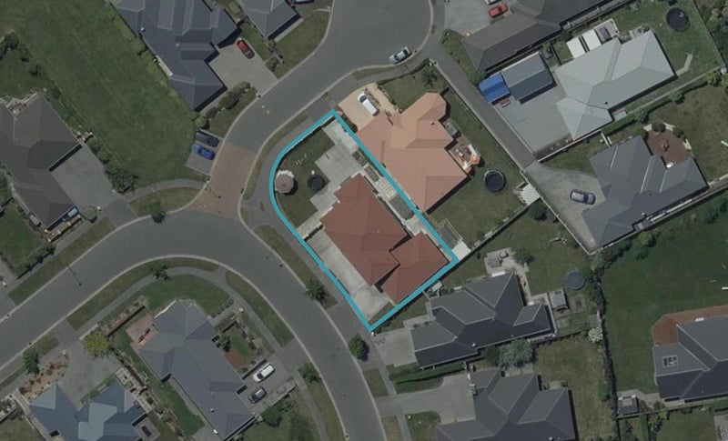71 Somerville Crescent, Aidanfield, Christchurch - Carousel 1
