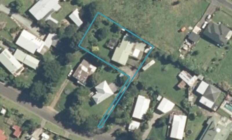 7 Woodstock Avenue, Paeroa - Carousel 1